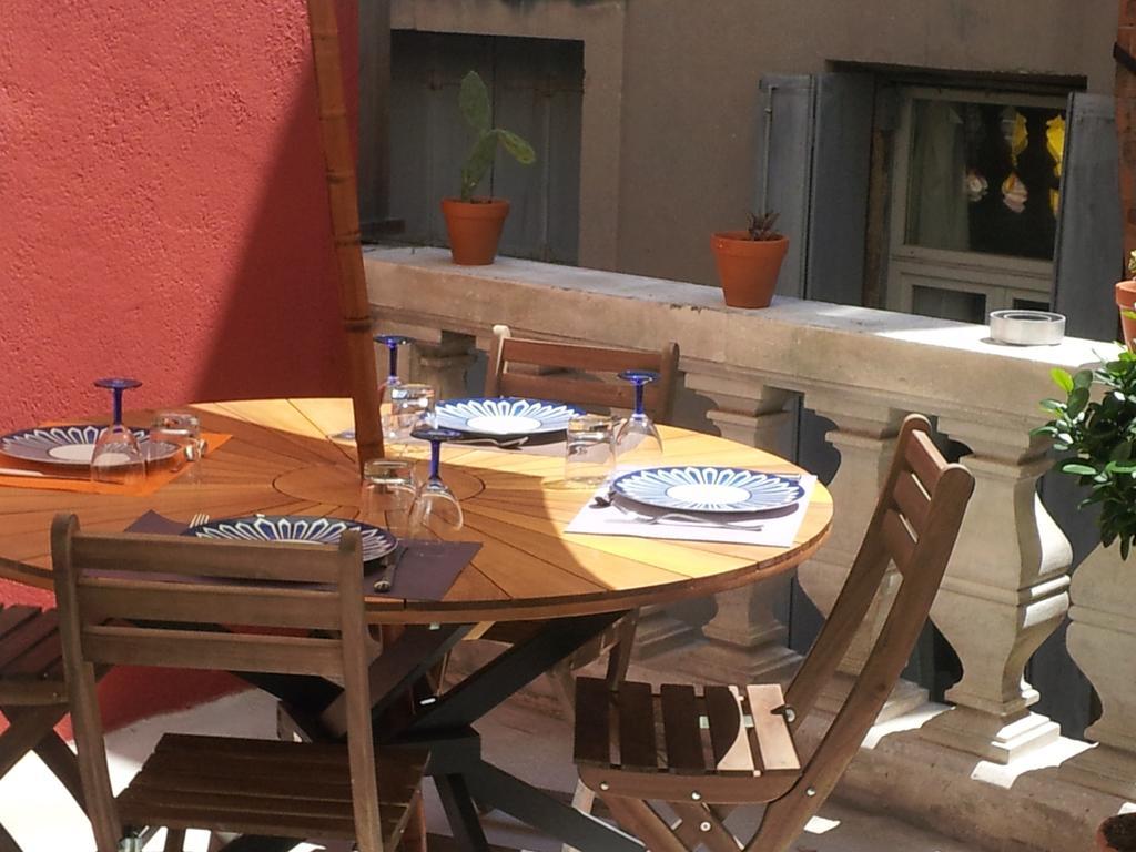 La Terrasse Du Marche Aux Fleurs Apartment Montpellier Exterior foto