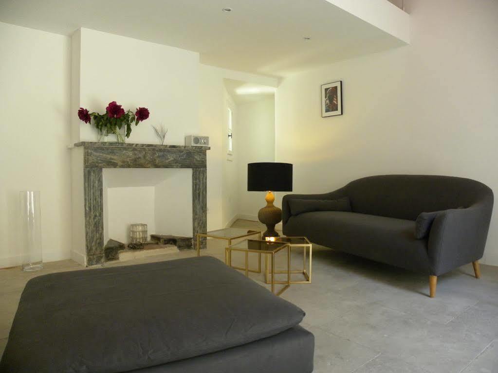 La Terrasse Du Marche Aux Fleurs Apartment Montpellier Exterior foto
